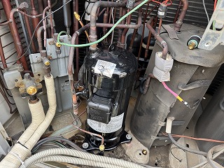 施工事例 東京都 製菓専門学校 空調