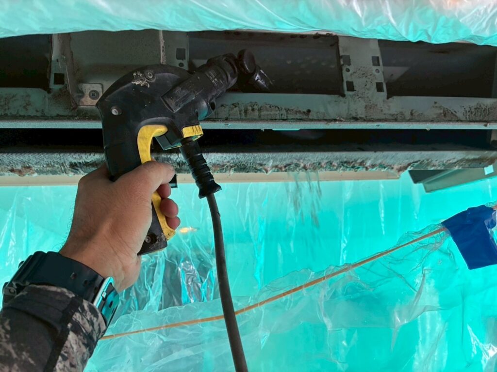 施工事例 東京都 スパサウナ 空調